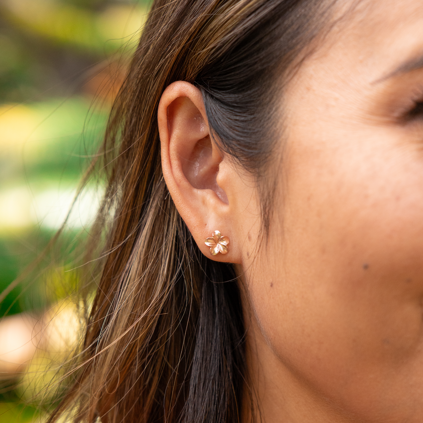 Plumeria Earrings in Rose Gold - 9mm