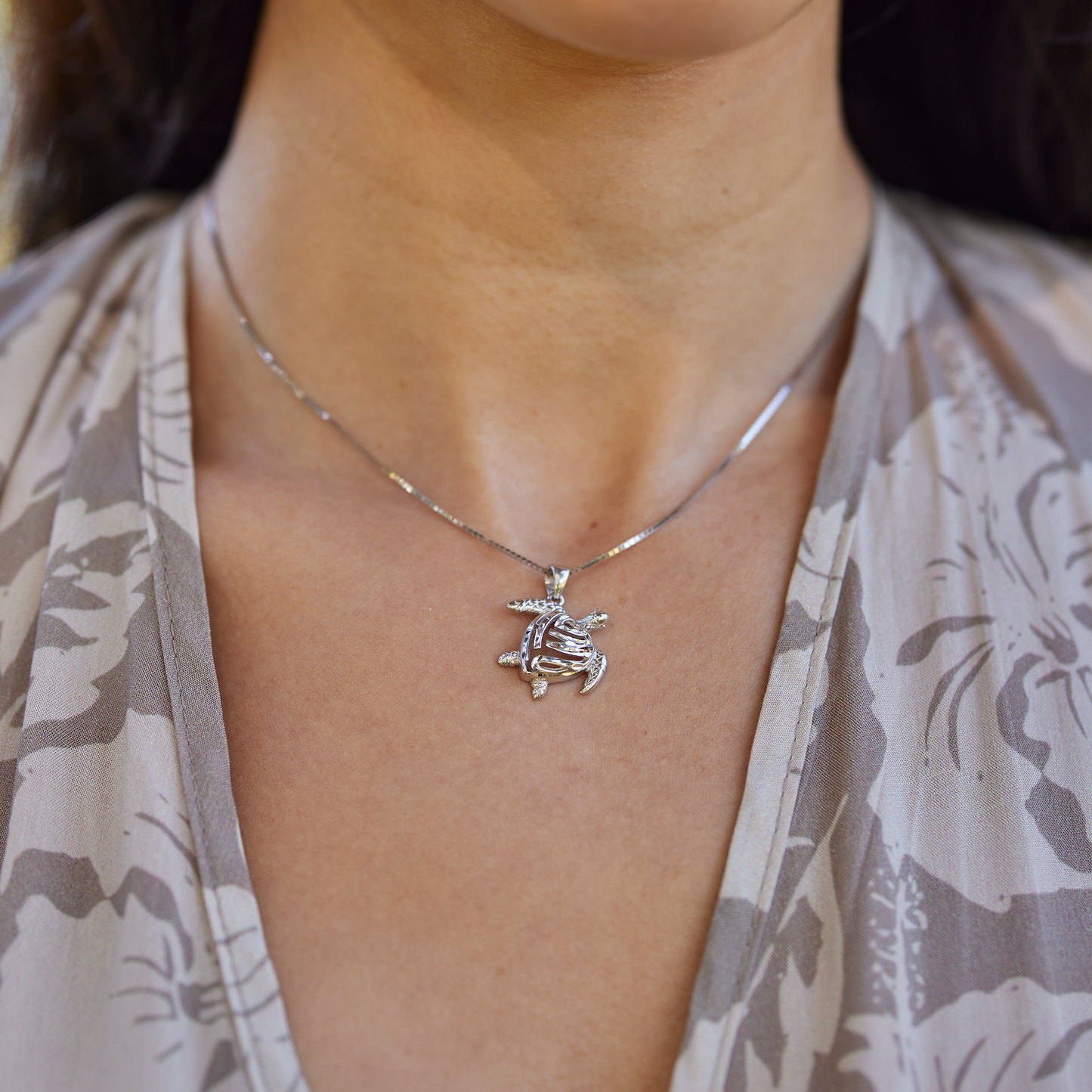 Honu Pendant in Sterling Silver - 19mm