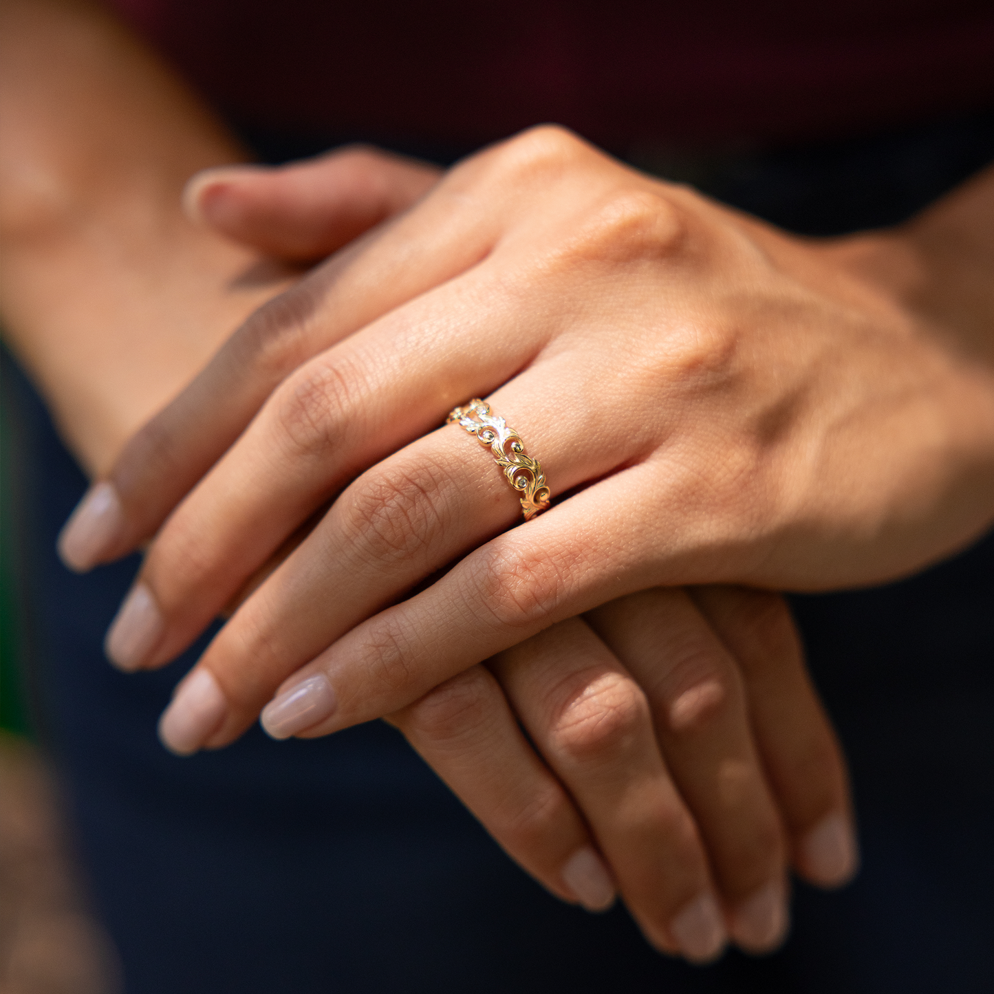 Living Heirloom Ring in Gold with Diamonds - 6mm