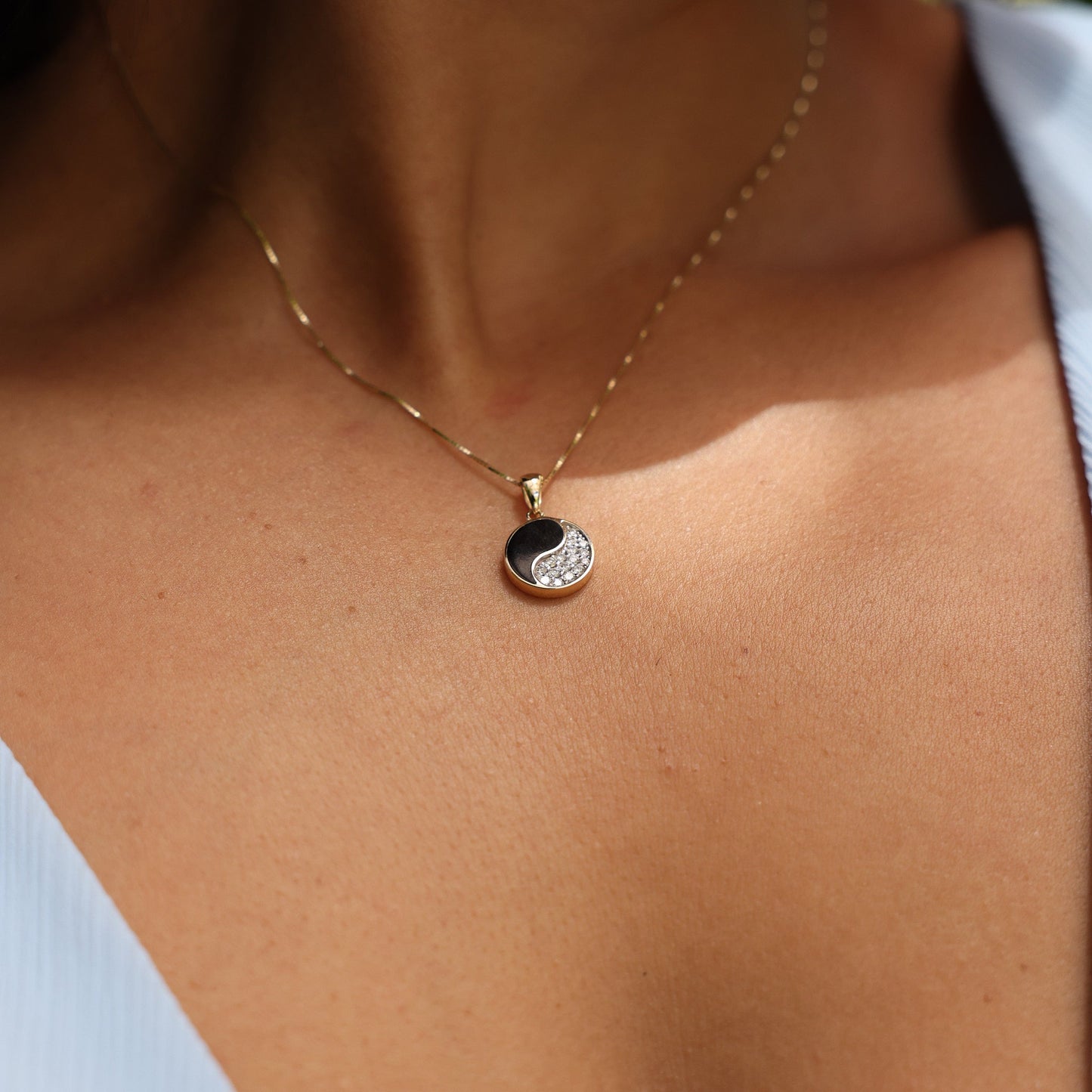 Yin Yang Black Coral Pendant in Gold with Diamonds - 12mm